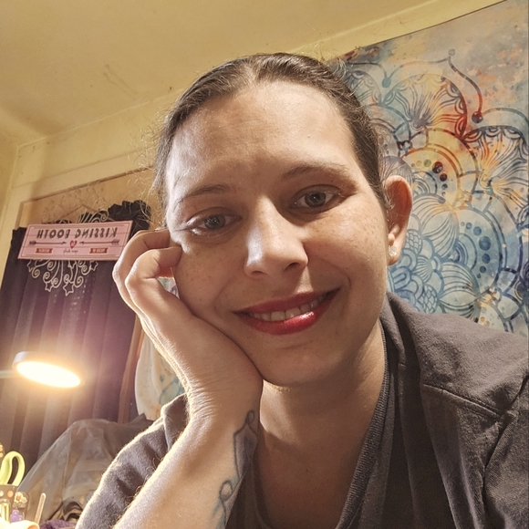 Meet your Posher, Shasta - Picture 1 of 4